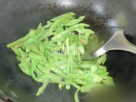 蛇瓜怎样做着吃,解锁健康美味的秘密