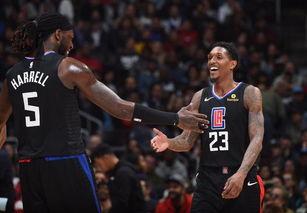 快船嘎嘎吃瓜,揭秘赛场背后的欢乐瞬间