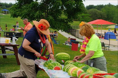 欢乐的吃瓜比赛,舌尖上的狂欢盛宴