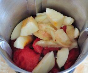 吃桃可以吃小白瓜吗,吃桃后能吃小白瓜吗?