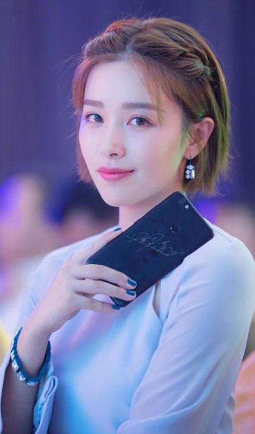 小凡尘吃瓜,揭秘娱乐圈那些不为人知的幕后故事